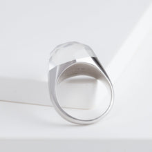 Load image into Gallery viewer, Mini rock faceted round milky quartz ring - silver