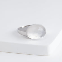 Load image into Gallery viewer, Mini rock faceted round milky quartz ring - silver