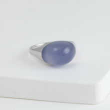 Load image into Gallery viewer, Mini rock round blue chalcedony ring - silver