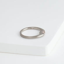 Load image into Gallery viewer, Unite ring with brownish pink diamond