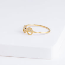 Load image into Gallery viewer, Diamond two smile ring