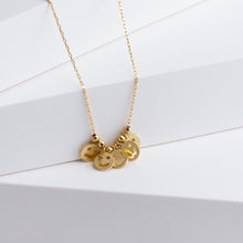 Load image into Gallery viewer, Five smiley necklace