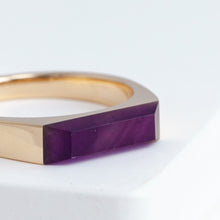 Load image into Gallery viewer, Amethyst signet ring