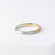 Load image into Gallery viewer, Octagon flat ring 2.3mm YGxPT
