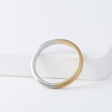 Load image into Gallery viewer, Octagon flat ring 2.3mm YGxPT