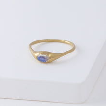 Load image into Gallery viewer, Yui moonstone ring
