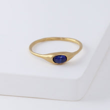 Load image into Gallery viewer, Yui kyanite ring