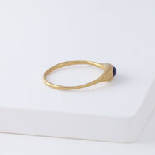 Load image into Gallery viewer, Yui kyanite ring