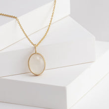 Load image into Gallery viewer, Picture frame moonstone necklace