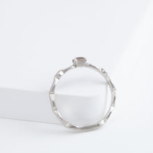 Load image into Gallery viewer, Bloom platinum ring with one-of-a-kind brown diamond