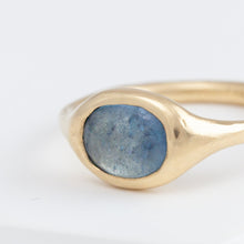 Load image into Gallery viewer, Maxi Yui aquamarine ring