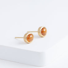 Load image into Gallery viewer, Gallery garnet studs