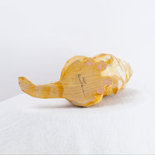 Load image into Gallery viewer, Ryoji Bannai - #2517 Orange American Shorthair sitting cat