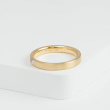 Load image into Gallery viewer, Half moon diamond yellow gold ring
