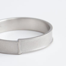 Load image into Gallery viewer, Weld 4mm ring