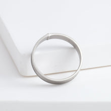 Load image into Gallery viewer, Weld 4mm ring