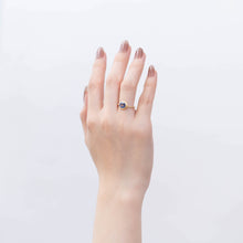 Load image into Gallery viewer, One-of-a-kind bi-color sapphire ring B