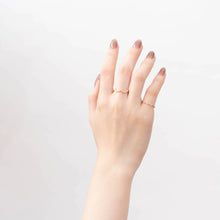 Load image into Gallery viewer, Smooth wavelets ring