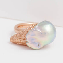 Load image into Gallery viewer, Ice cream ring