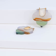 Load image into Gallery viewer, Crest colorful landscape agate Morrocan earrings