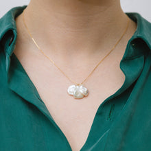 Load image into Gallery viewer, Petal triple drop necklace