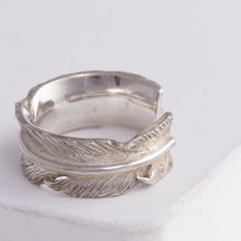 Load image into Gallery viewer, Silver infinity feather ear cuff (small)