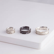 Load image into Gallery viewer, Silver infinity feather ear cuff (small)