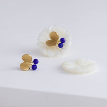 Load image into Gallery viewer, Daisy lapis lazuli butterfly earrings