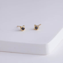 Load image into Gallery viewer, Cat black diamond stud