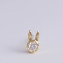 Load image into Gallery viewer, Bunny diamond stud