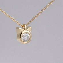 Load image into Gallery viewer, Cat diamond necklace
