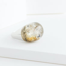 Load image into Gallery viewer, Rock garden quartz ring - Kolekto