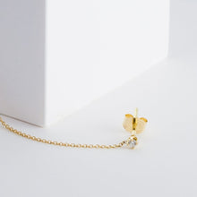 Load image into Gallery viewer, Double stud earring with black and white diamond - Kolekto