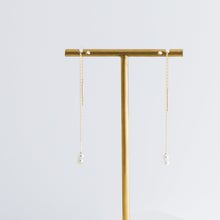 Load image into Gallery viewer, Baby akoya pearl twin pearl drop earrings - Kolekto