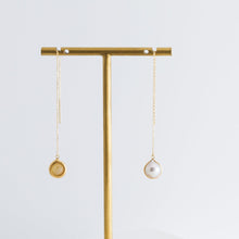 Load image into Gallery viewer, One-of-a-kind Akoya pearl sapphire drop earrings - Kolekto