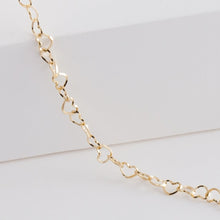 Load image into Gallery viewer, Heart chain necklace (yellow gold)