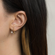 Load image into Gallery viewer, Bubble double ring hoops - Kolekto