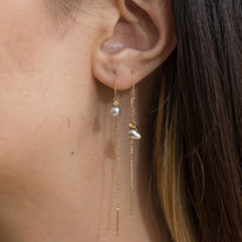 Load image into Gallery viewer, Baby Akoya pearl single pearl diamond drop earrings - Kolekto