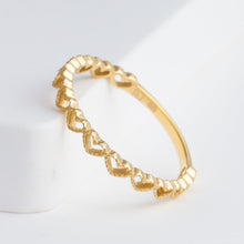 Load image into Gallery viewer, Repeat heart ring - Kolekto