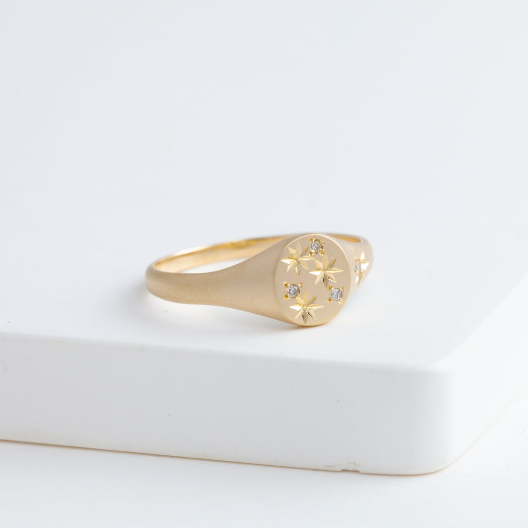 Diamond starry signet ring