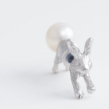 Load image into Gallery viewer, Bunny through earring (rhodium plated silver)
