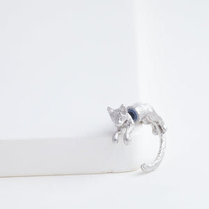 Cat through earring (rhodium plated silver)