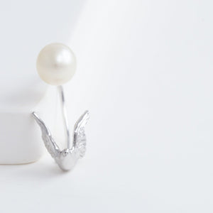 Swing bird earring (rhodium plated silver)