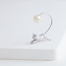 Load image into Gallery viewer, Cat tail earring (rhodium plated silver)
