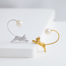 Load image into Gallery viewer, Cat tail earring (rhodium plated silver)
