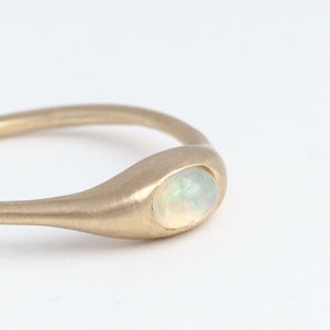 Yui opal ring