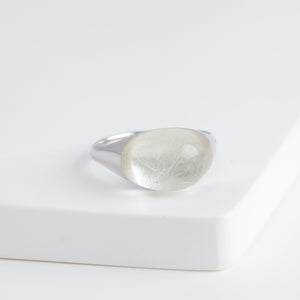 Mini rock round silver rutilated quartz ring - silver