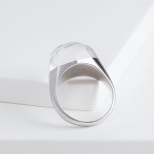 Mini rock faceted round milky quartz ring - silver