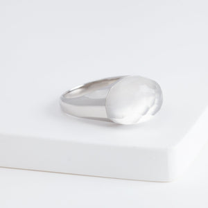 Mini rock faceted round milky quartz ring - silver