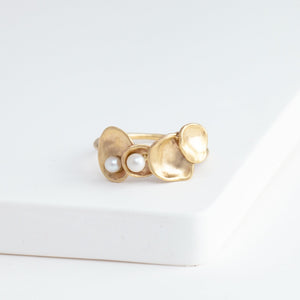 Gold petal four petal ring with pearls